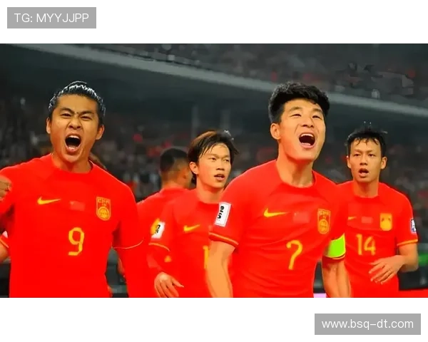 国足世预赛关键战取胜引热议新帅战术成焦点球迷期待未来布局升级